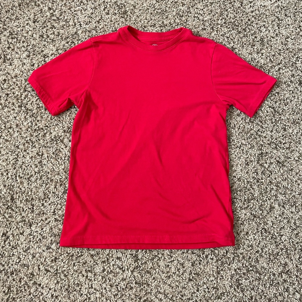 Red t shirt